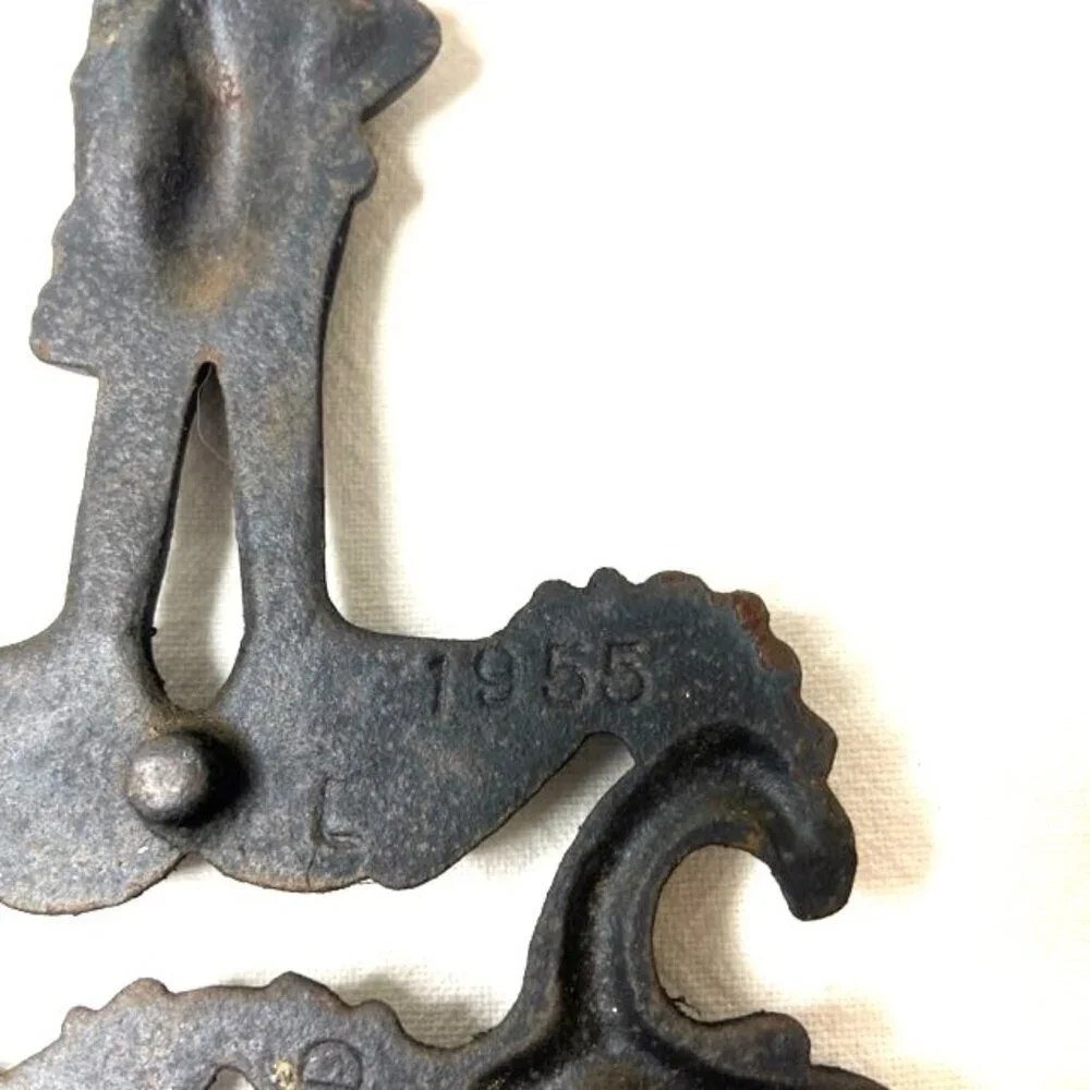 Vtg Cast Iron Trivet Wall Decor John Zimmerman Harner JZH‎ Cupid Cherubs Black